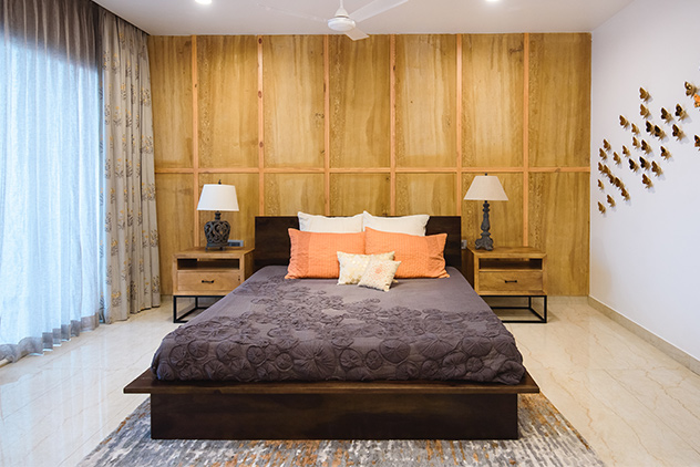 model flat bhooja
